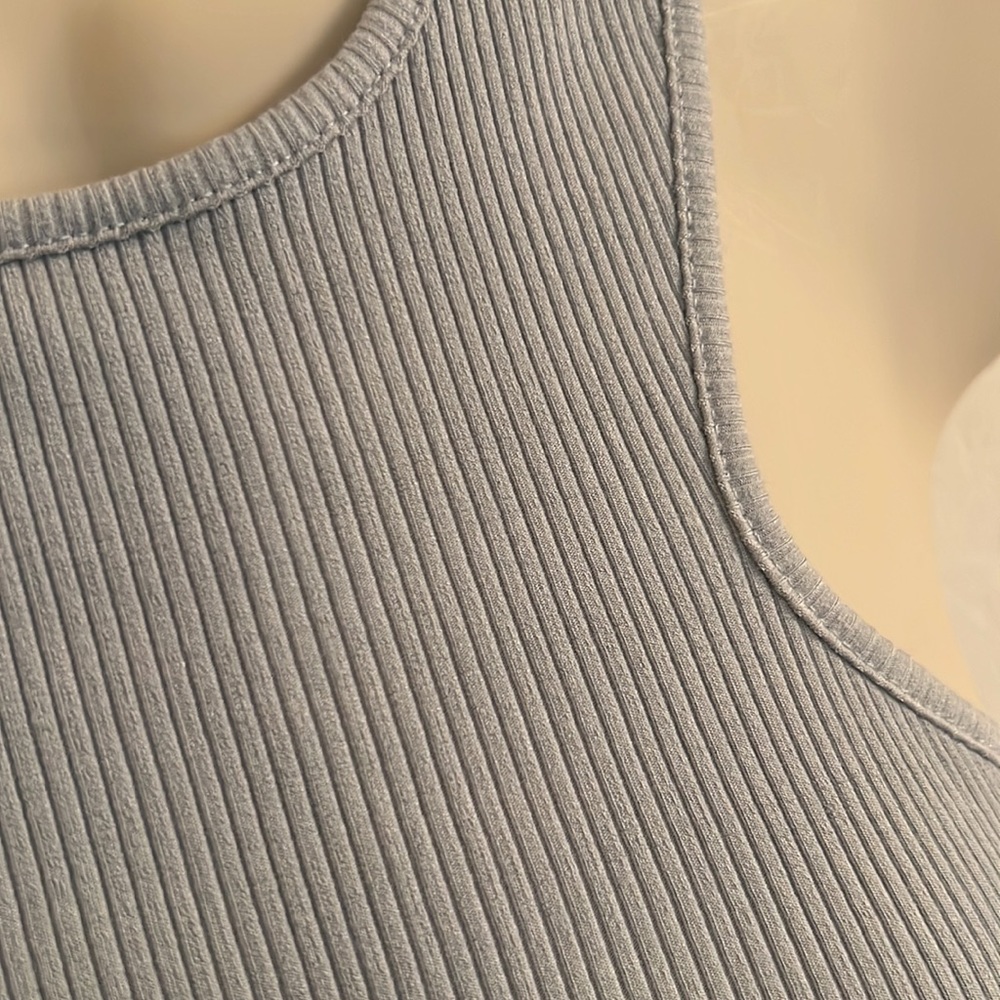 Tank Top - Picture 2 of 4